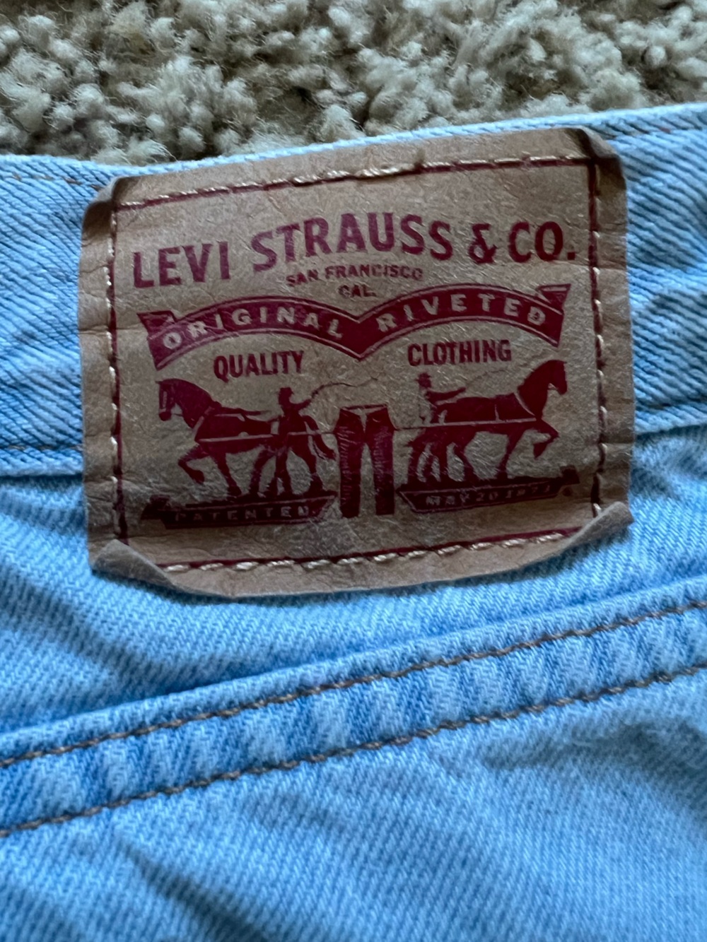 Levi’s High Waisted Light Blue Wash Straight Jeans 32 - Picture 9 of 12